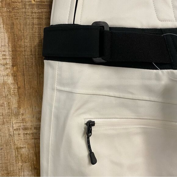 Bogner Borja Ski Pants Chalk
Fire + Ice White Black winter snowboard Revolve 6 - Picture 13 of 16